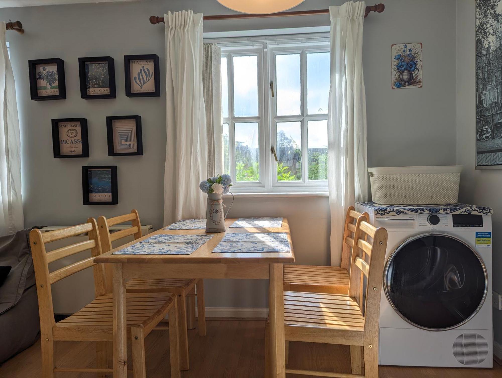 City Centre Vintage Theme Guest Rooms Free Parkin Ливърпул Екстериор снимка